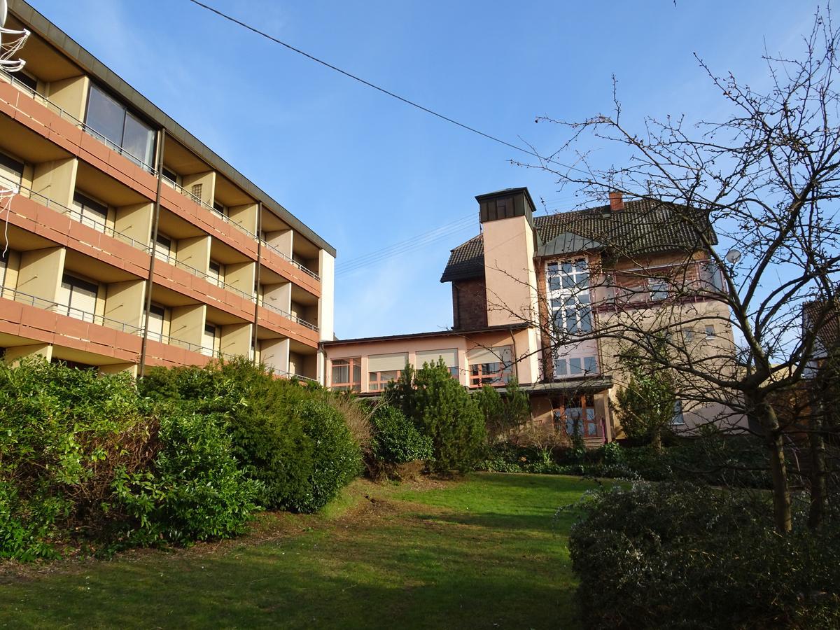 Hotel-Pension Schlossgarten Trippstadt Eksteriør billede